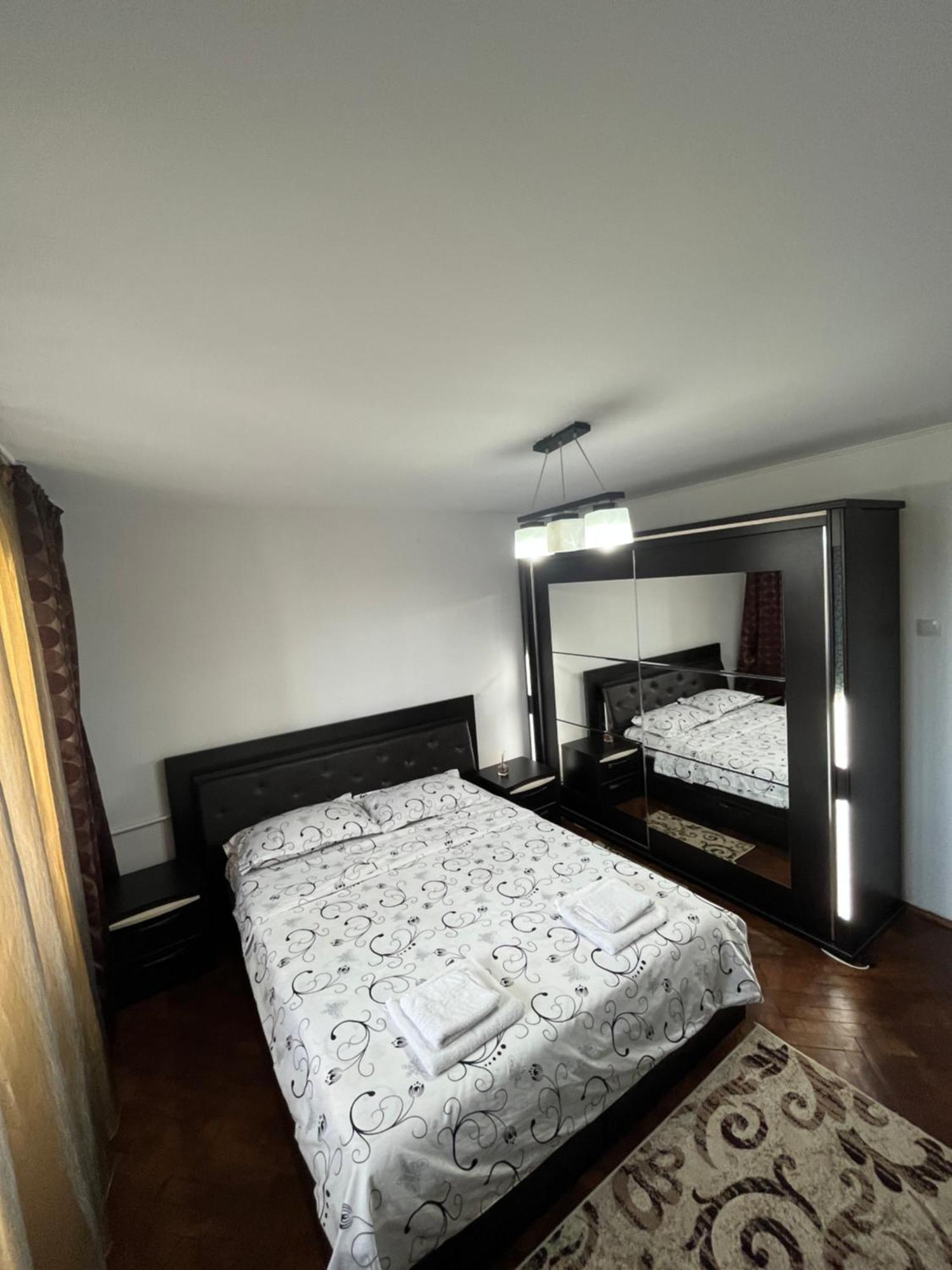 Râmnicu Vâlcea Concept Home Valcea מראה חיצוני תמונה